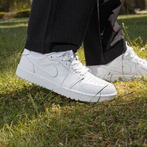 Nike golf women’s sneakers AJ1 low air jordan 1 leather 7 triple white 5.5